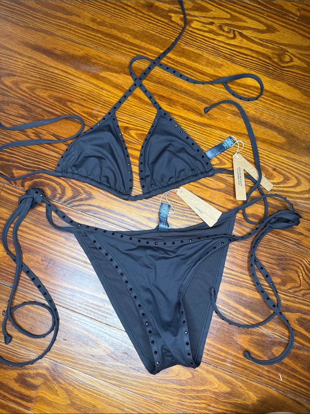 SKIMS Black Stud-Trim Triangle Bikini - Picture 1 of 3